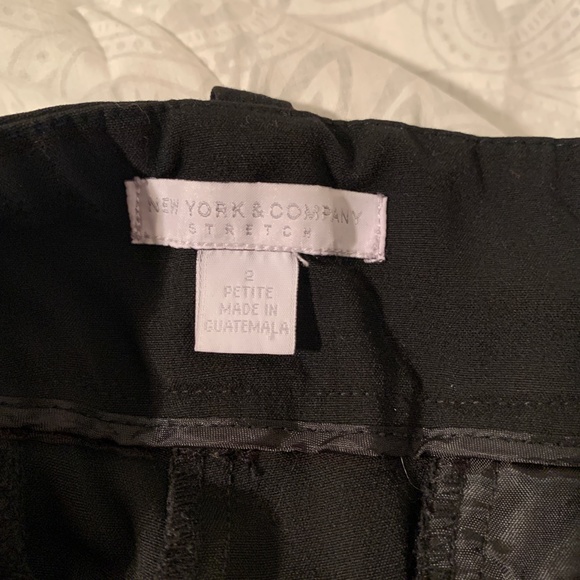 New York & Company Lot of Pre-owned Dress Pants (Sz 2P) and Tops (Sz XS) - Picture 14 of 17
